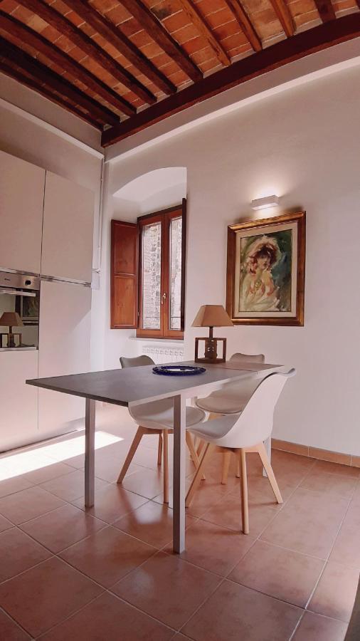 Civico Apartment กุบบีโอ ภายนอก รูปภาพ
